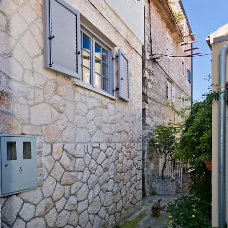 Appartement Dinko Hvar Town